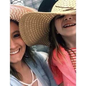 Meet your Posher, Lindsey